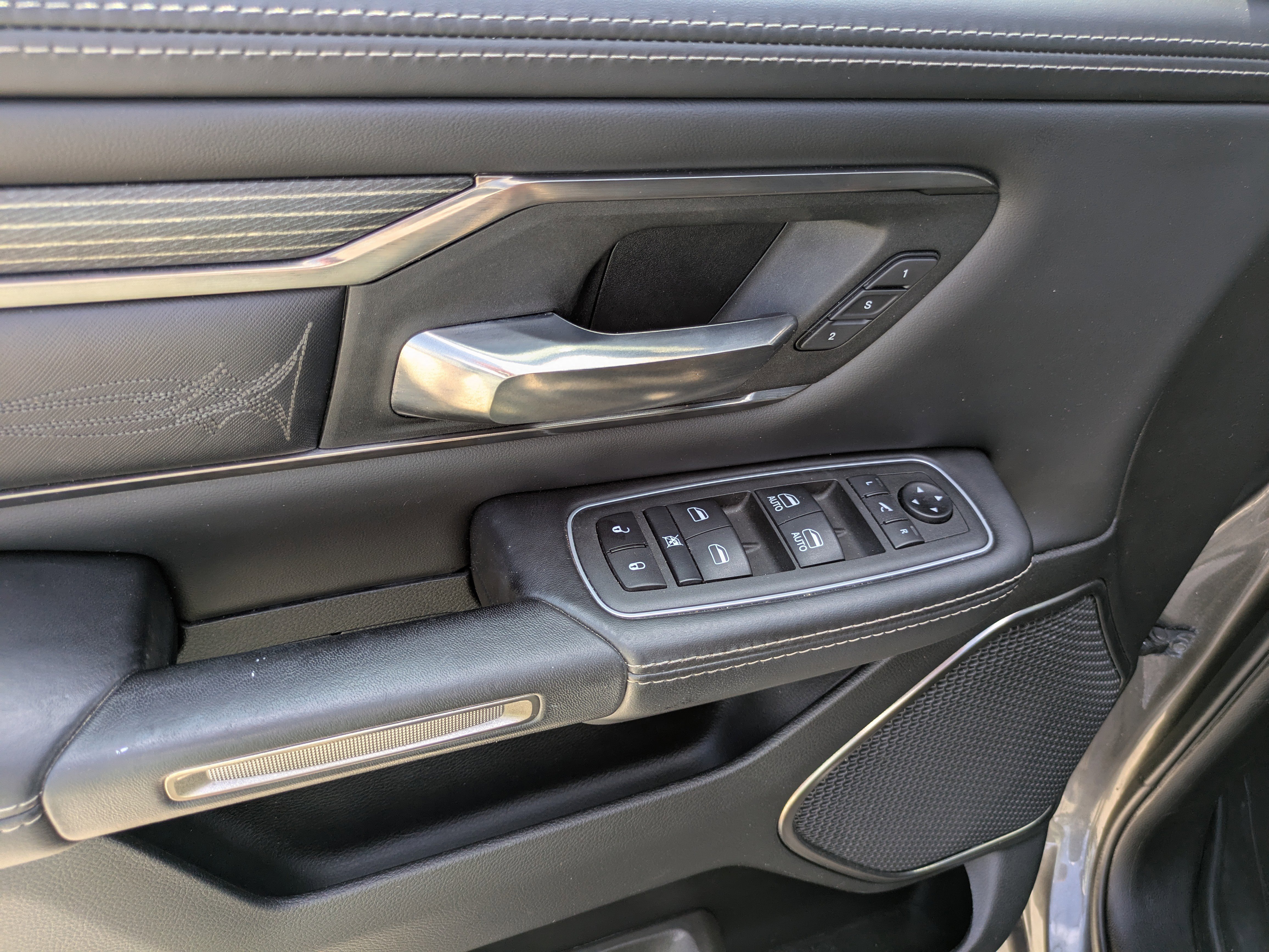 Used 2021 RAM 1500 Limited w/ Bed Utility Group AWD/4WD image 10