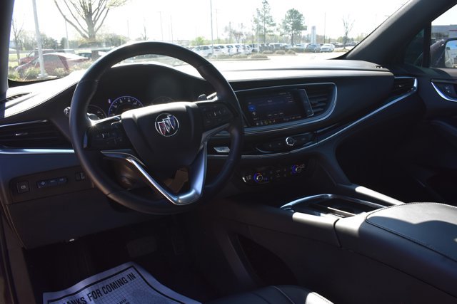 Used 2023 Buick Enclave Avenir w/ Avenir Technology Package image 20