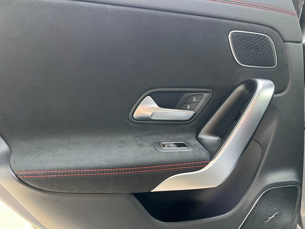 New 2025 Mercedes-Benz CLA 35 AMG 4MATIC image 51