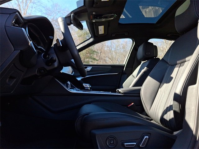 Certified 2025 Audi S6 Prestige w/ Prestige Package image 13