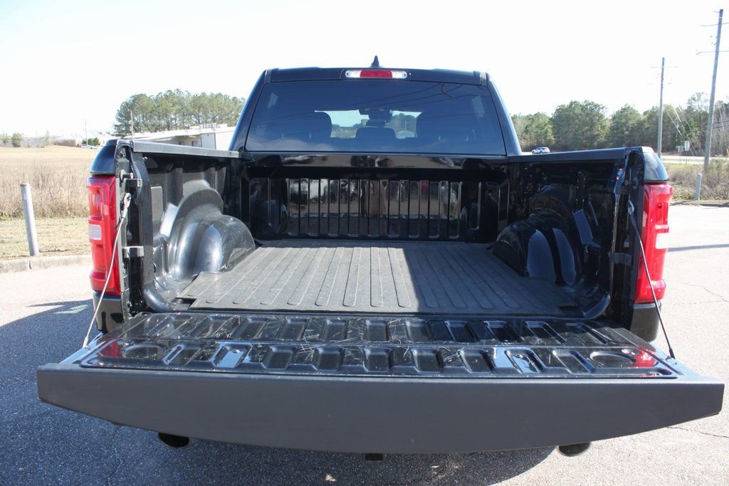 Used 2025 RAM 1500 Big Horn image 19