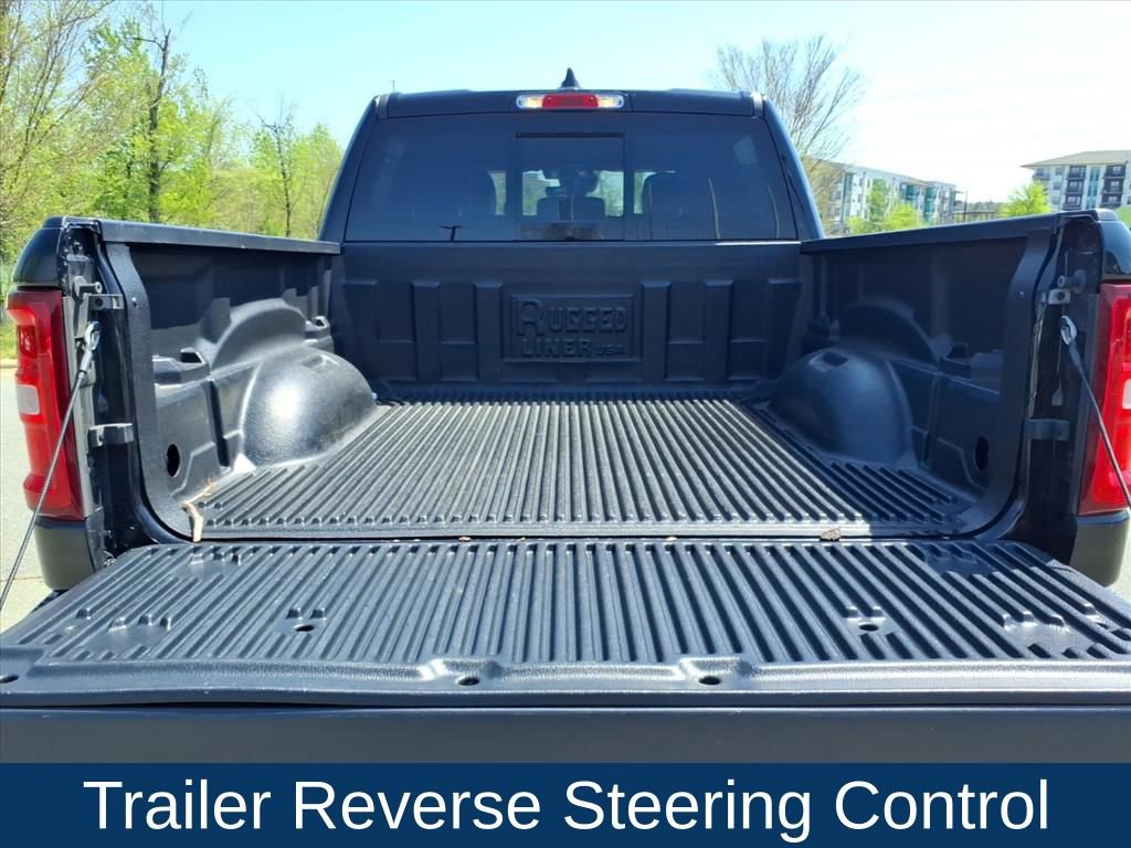 Used 2025 RAM 1500 Laramie AWD/4WD image 24