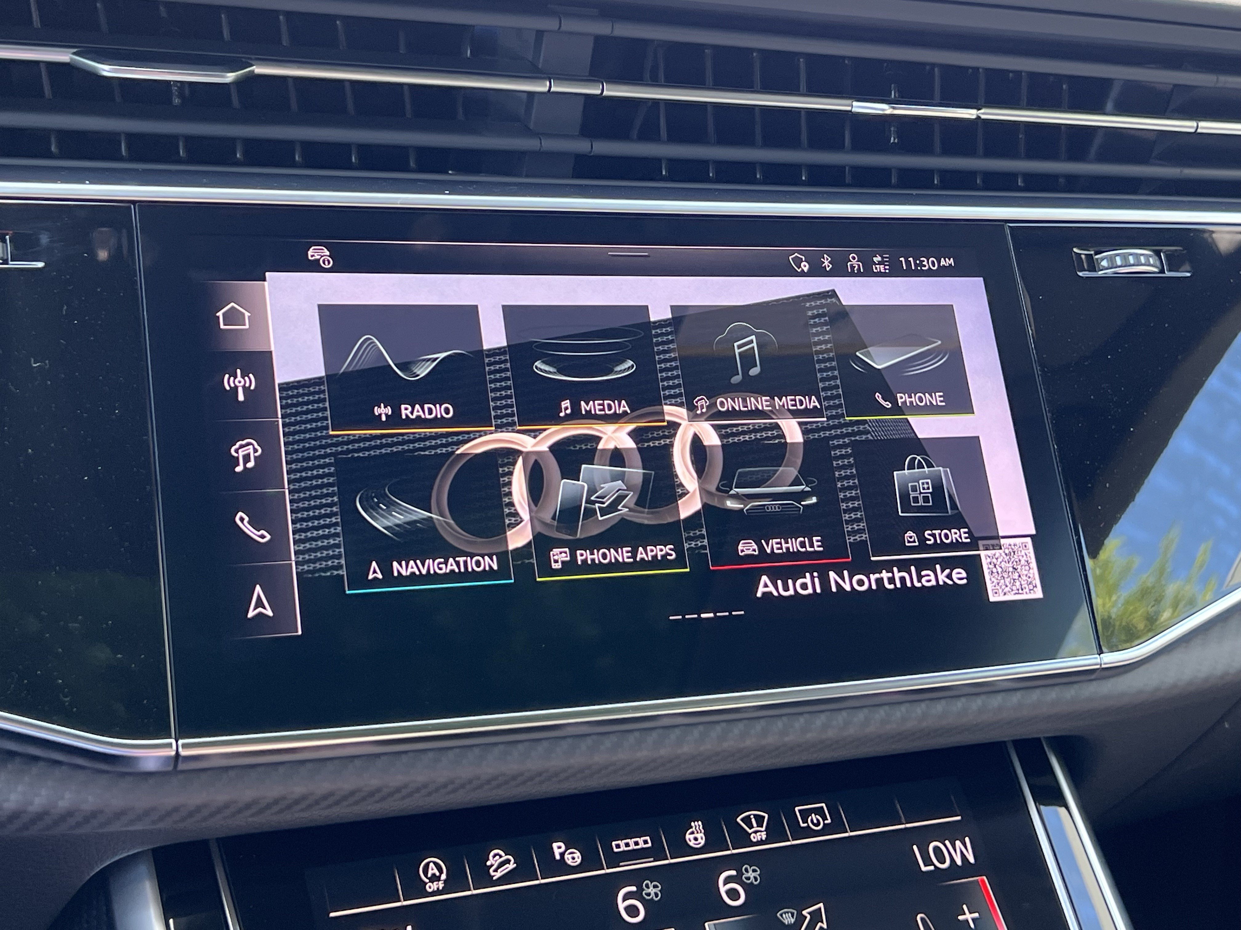 New 2026 Audi SQ8 Prestige AWD/4WD image 25