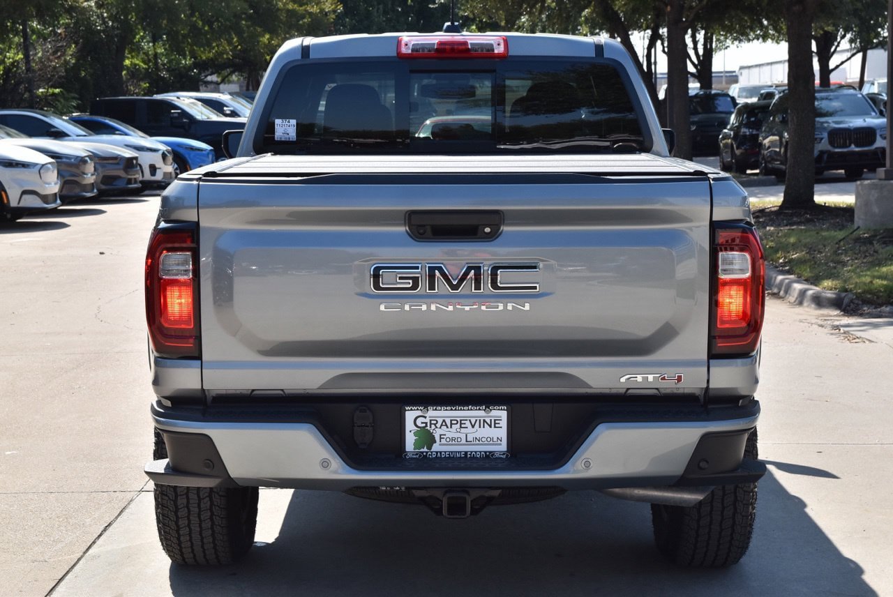 Used 2026 GMC Canyon AT4 AWD/4WD image 9