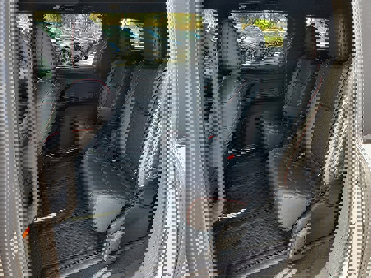 Used 2025 Toyota Sienna XSE w/ XSE Plus Package image 11