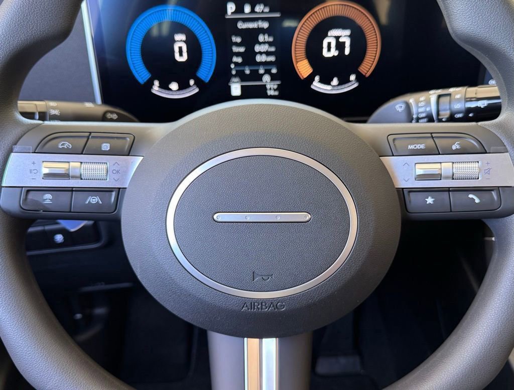 New 2026 Hyundai Tucson SE image 5