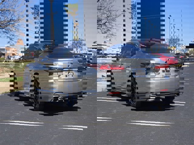 Certified 2022 Lexus LS 500 F Sport w/ Accessory Package (Z2) image 5