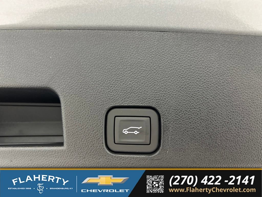 New 2026 Chevrolet Traverse LT w/ Midnight/Sport Edition AWD/4WD image 21
