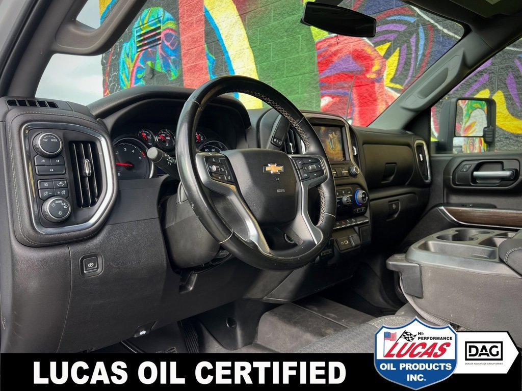 Used 2023 Chevrolet Silverado 2500 LT w/ Convenience Package image 2