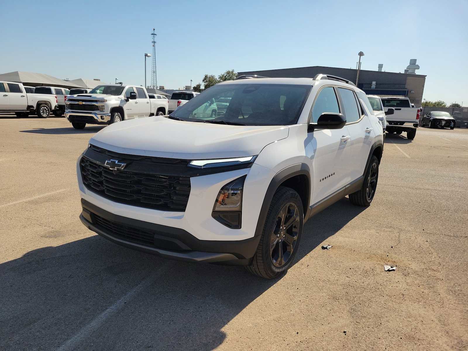New 2026 Chevrolet Equinox LT w/ Convenience Package II FWD image 4