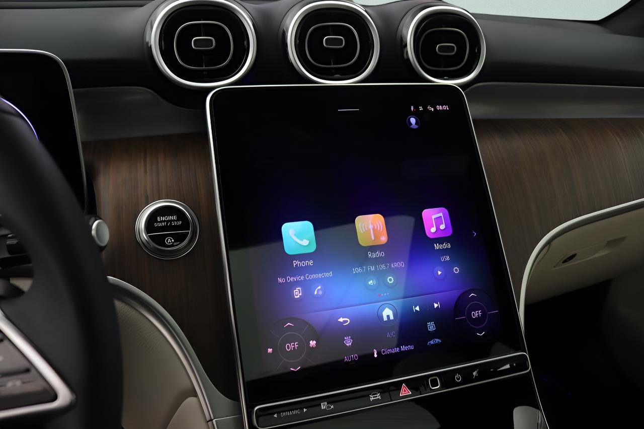 Certified 2026 Mercedes-Benz GLC 300 image 9