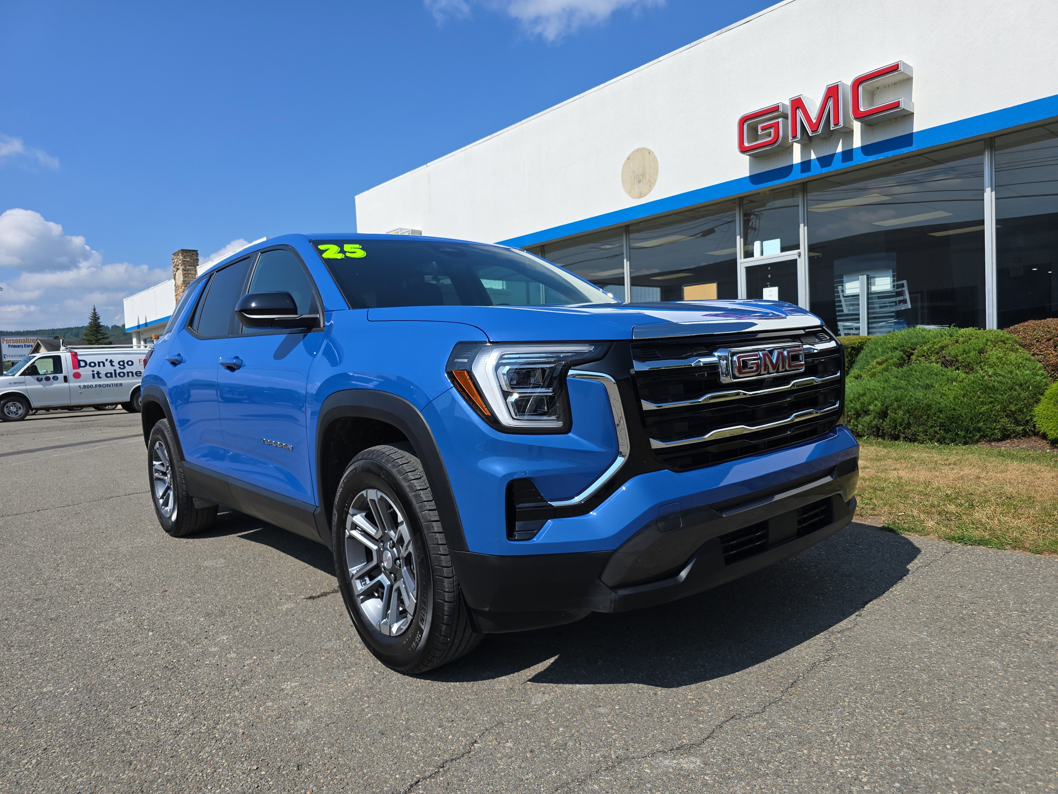 Used 2025 GMC Terrain Elevation