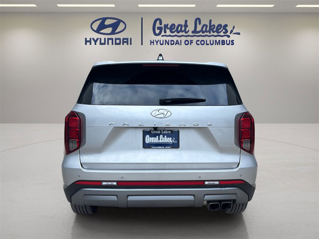 Certified 2025 Hyundai Palisade SEL image 4