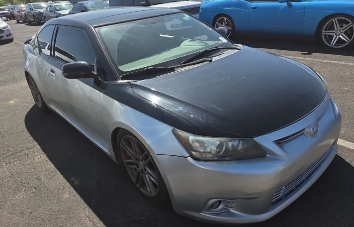Used 2011 Scion tC FWD image 1