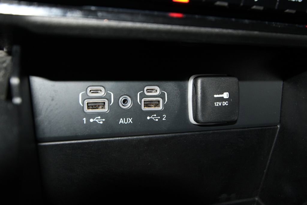 Used 2024 Jeep Grand Cherokee L Laredo image 19