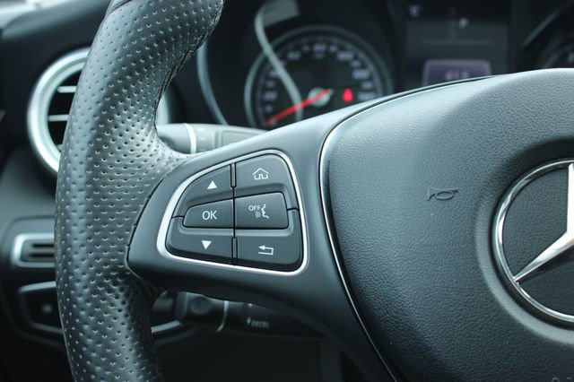 Used 2018 Mercedes-Benz C 300 4MATIC Sedan image 23