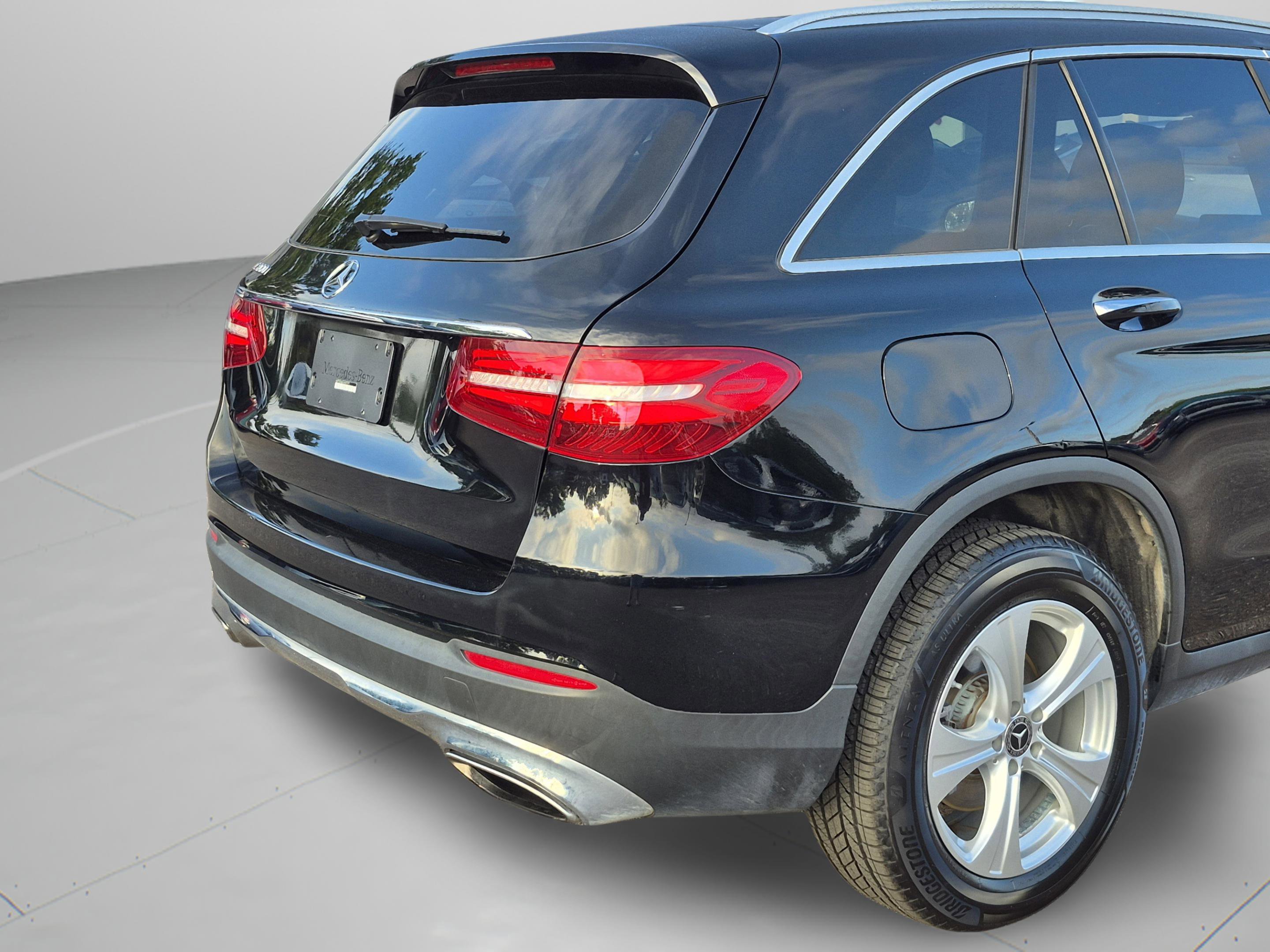 Used 2018 Mercedes-Benz GLC 300 image 35