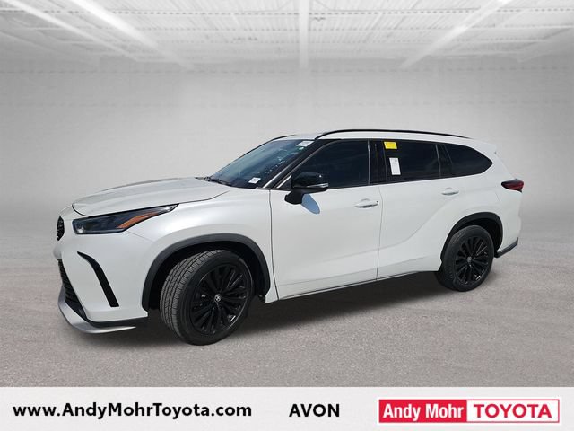 Used 2023 Toyota Highlander XSE FWD image 4