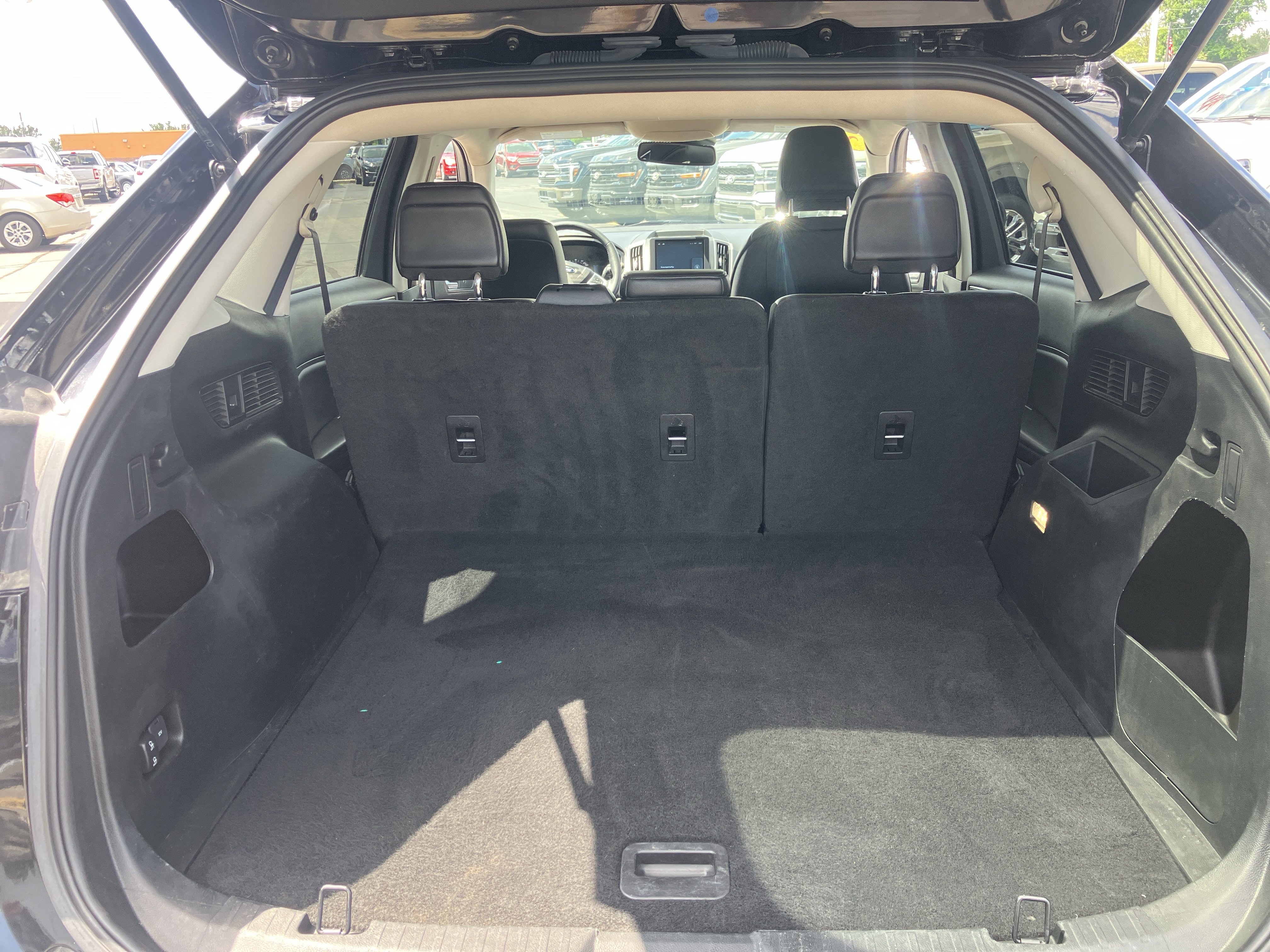 Certified 2022 Ford Edge SEL AWD/4WD image 12