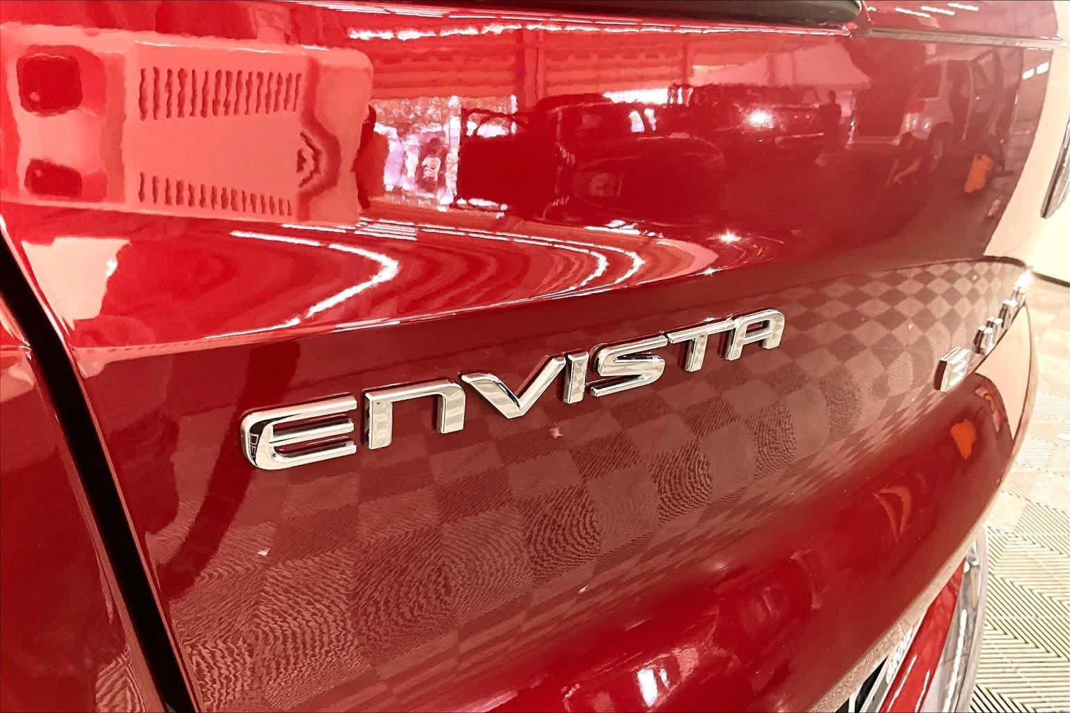 Certified 2025 Buick Envista Avenir FWD image 29