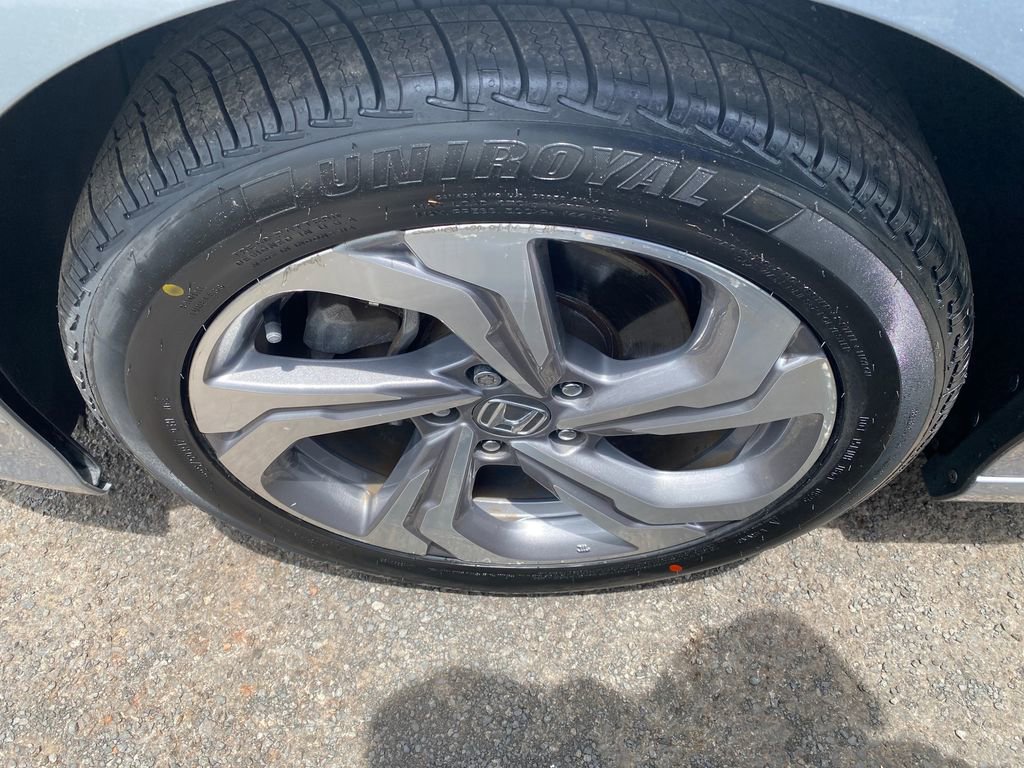 Used 2020 Honda Accord EX image 27