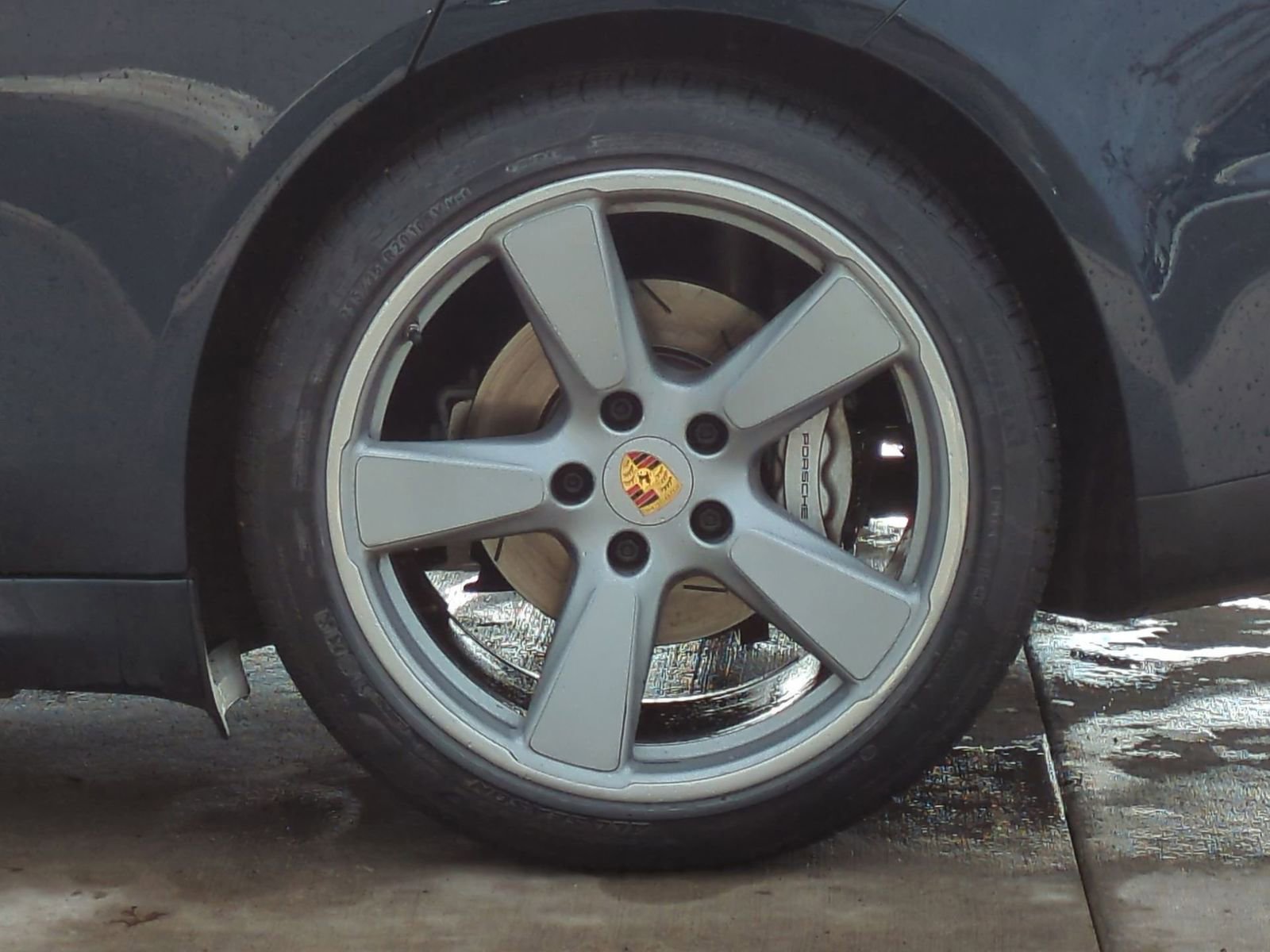 Used 2016 Porsche Panamera 4S image 16