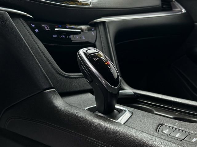 Used 2019 Cadillac XT5 Premium Luxury image 30
