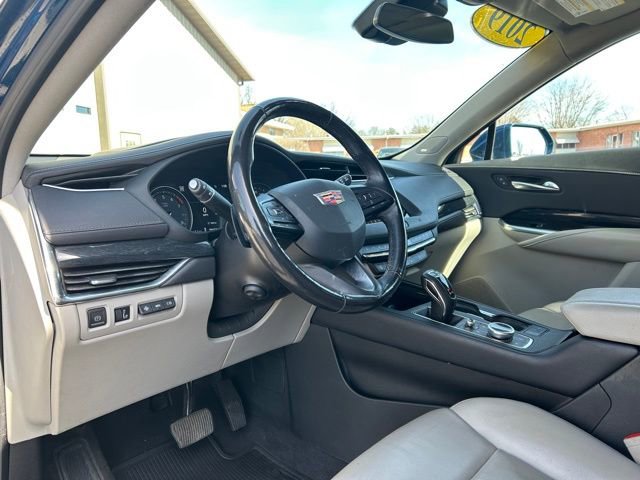 Used 2019 Cadillac XT4 Premium Luxury image 22
