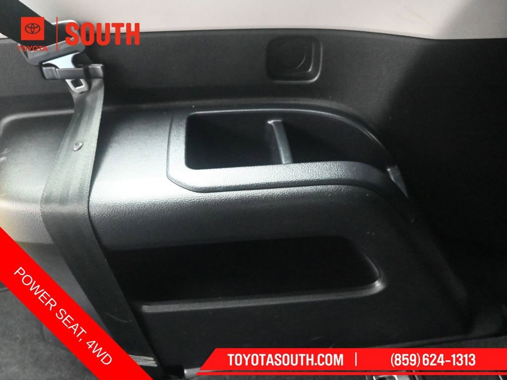 Used 2024 Toyota 4Runner SR5 image 44