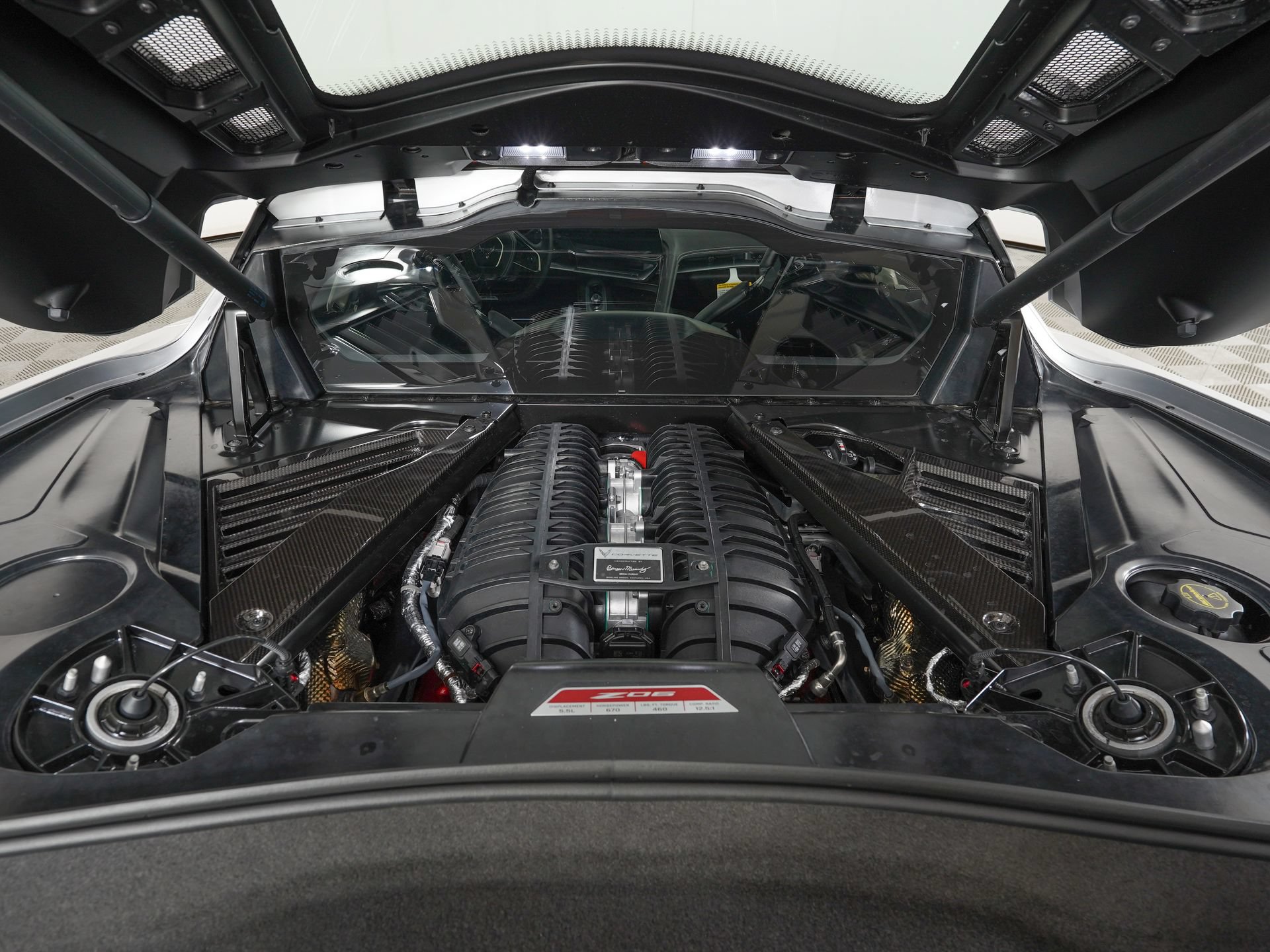 Used 2026 Chevrolet Corvette Z06 RWD image 9