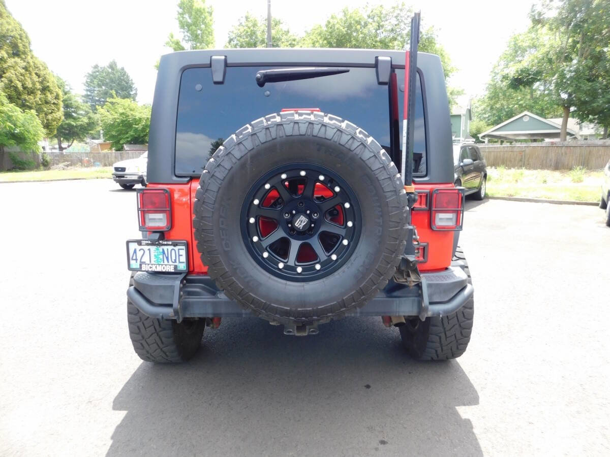 Used 2018 Jeep Wrangler Unlimited Sport image 19