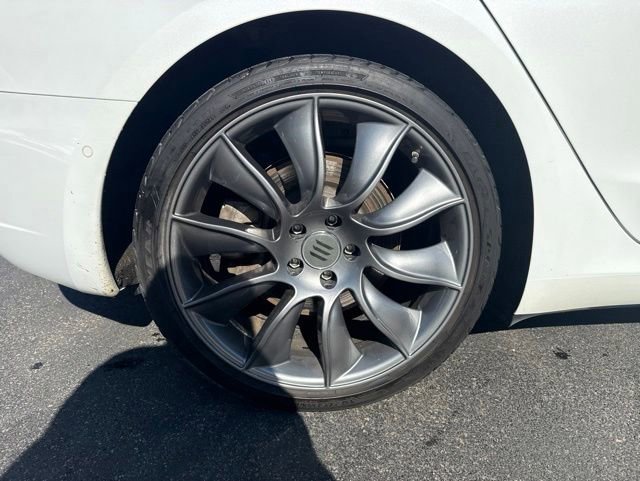 Used 2018 Tesla Model 3 Long Range RWD image 17