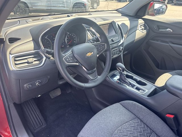 Certified 2024 Chevrolet Equinox LT w/ LPO, Floor Liner Package image 10