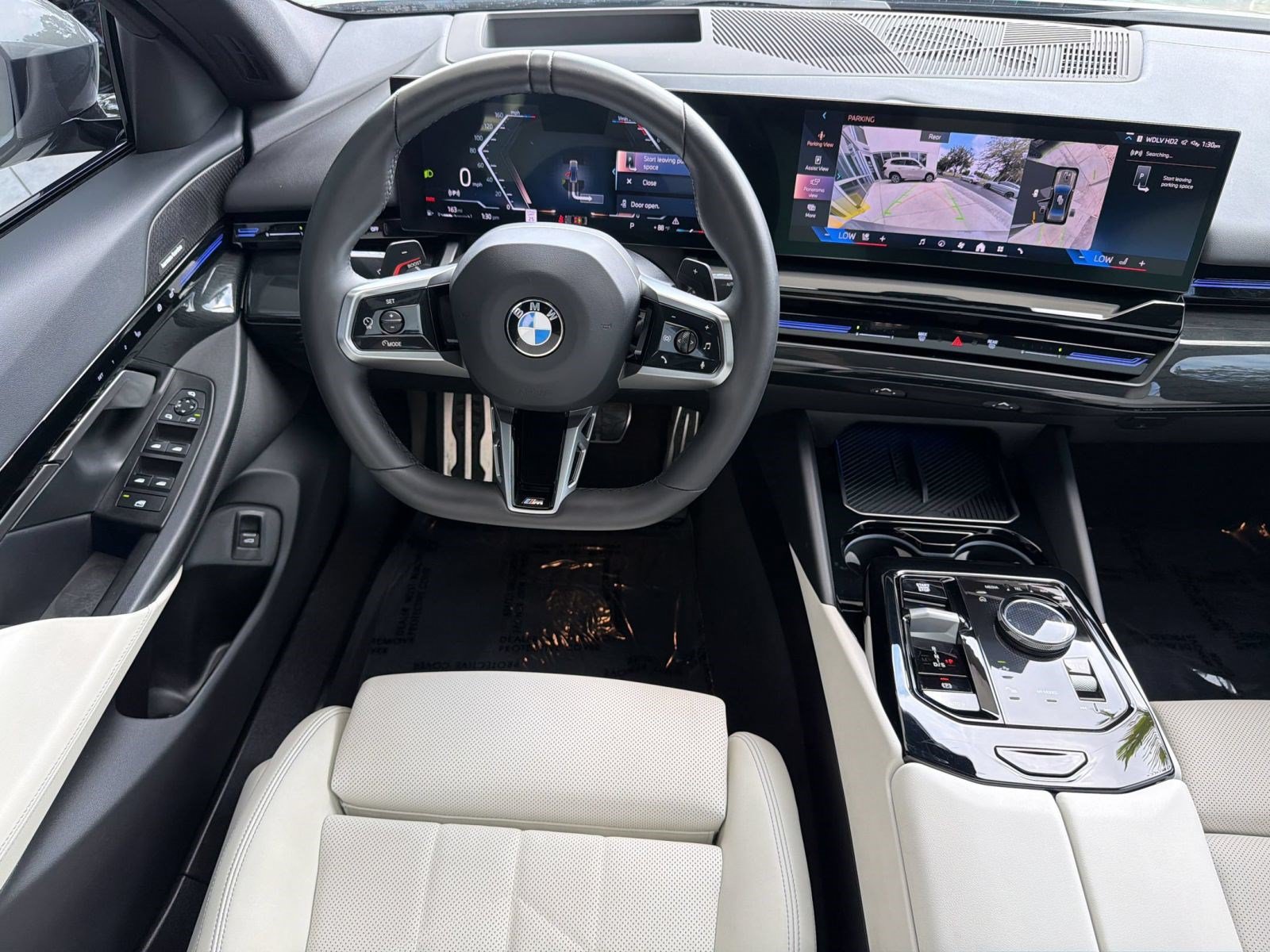 Used 2024 BMW 530i w/ M Sport Package RWD image 31