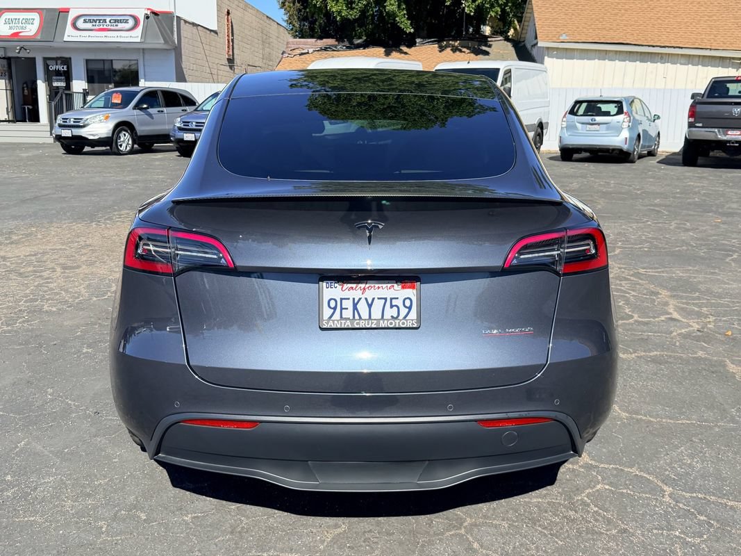 Used 2022 Tesla Model Y Performance AWD/4WD image 5