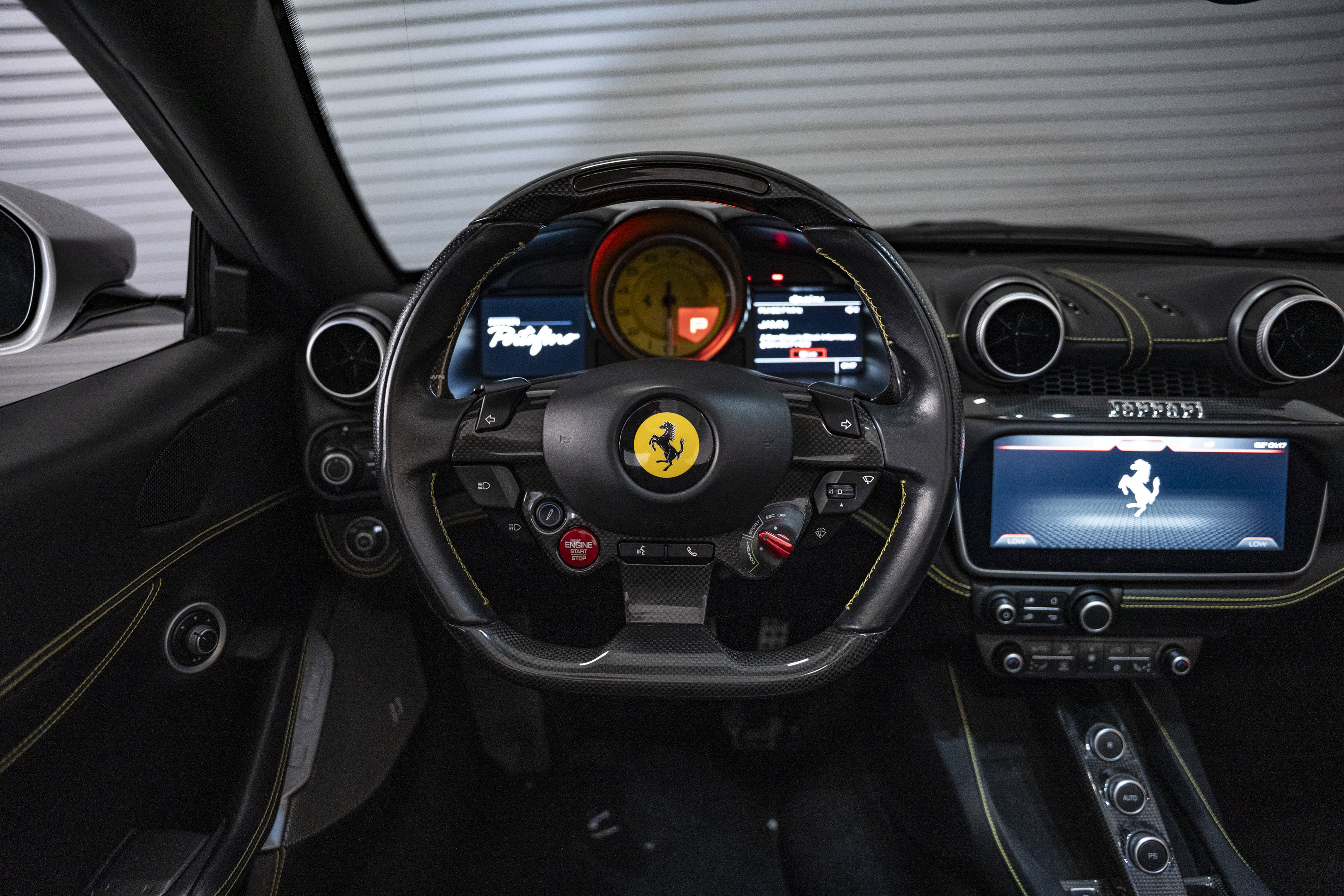 Certified 2019 Ferrari Portofino image 39