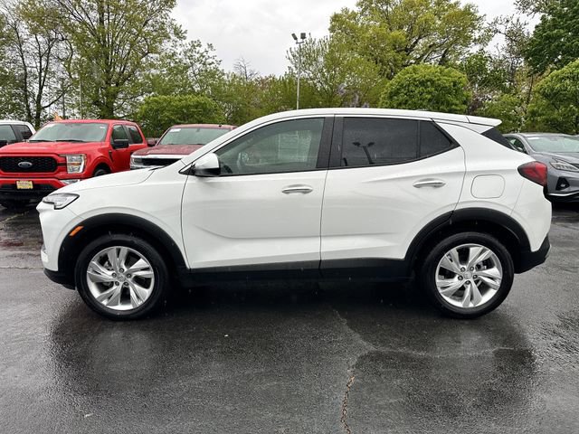 Used 2024 Buick Encore GX Preferred w/ Comfort Package FWD image 8
