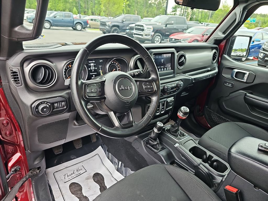 Used 2021 Jeep Wrangler Sport AWD/4WD image 22