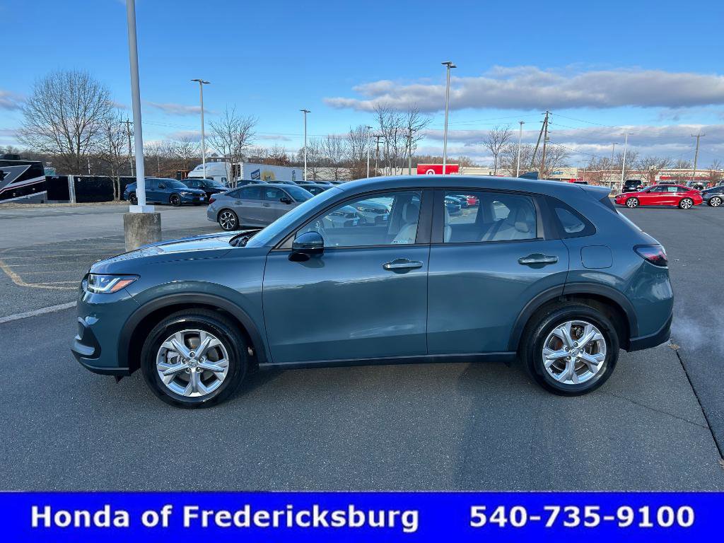 Certified 2024 Honda HR-V LX image 2