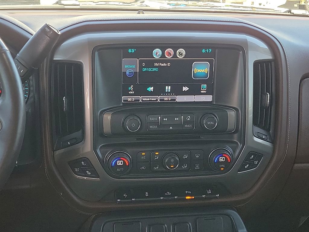 Used 2015 Chevrolet Silverado 1500 High Country w/ High Country Premium Package AWD/4WD image 10