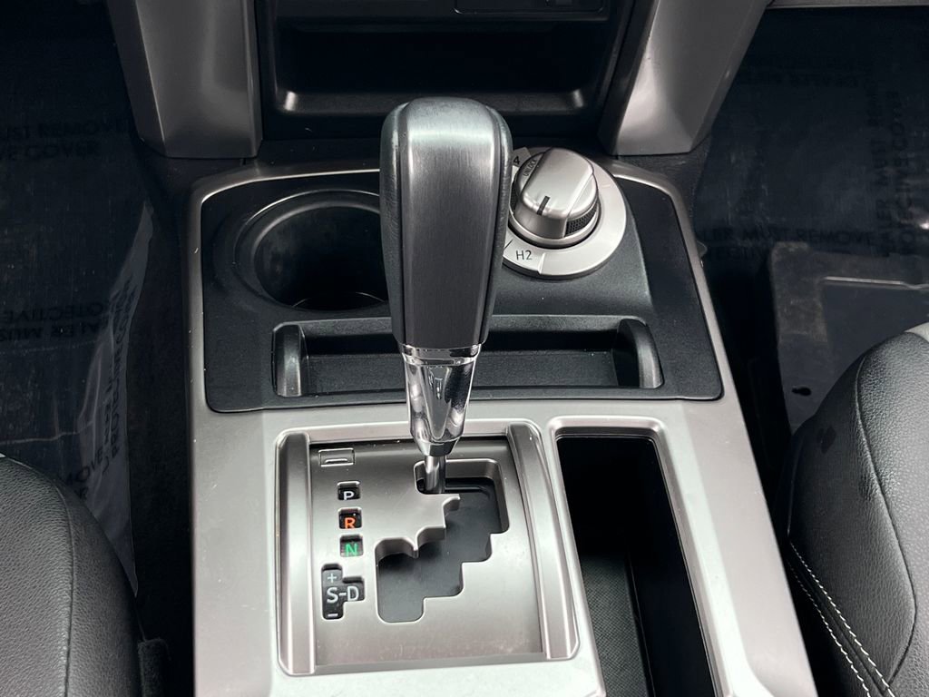 Used 2015 Toyota 4Runner SR5 image 26
