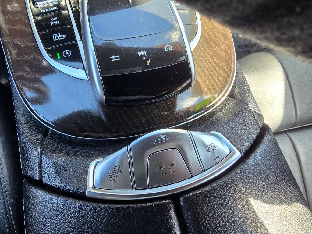 Used 2019 Mercedes-Benz E 450 4MATIC Cabriolet image 32