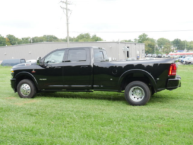 Used 2025 RAM 3500 Longhorn RWD image 12