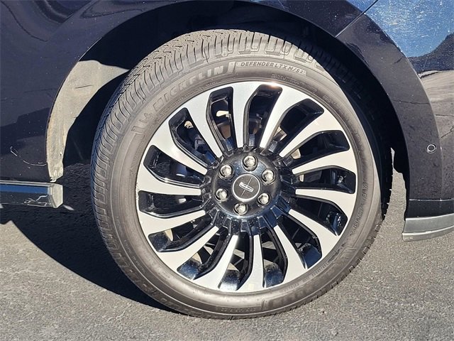 Certified 2022 Lincoln Navigator L Black Label image 10