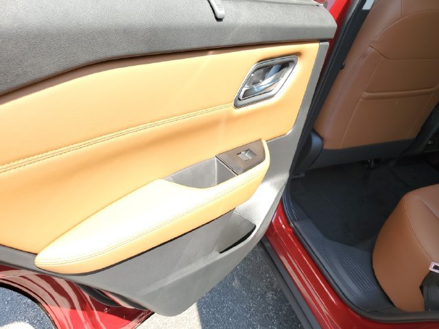 New 2026 Nissan Rogue Platinum w/ Platinum Premium Package AWD/4WD image 16