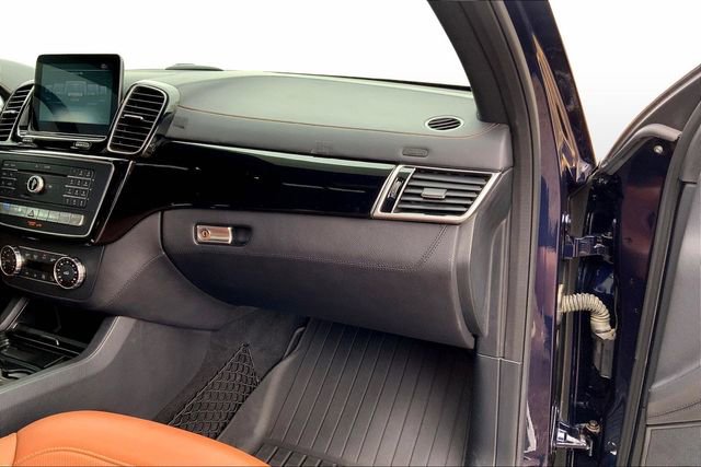 Used 2016 Mercedes-Benz GLE 550e 4MATIC image 16