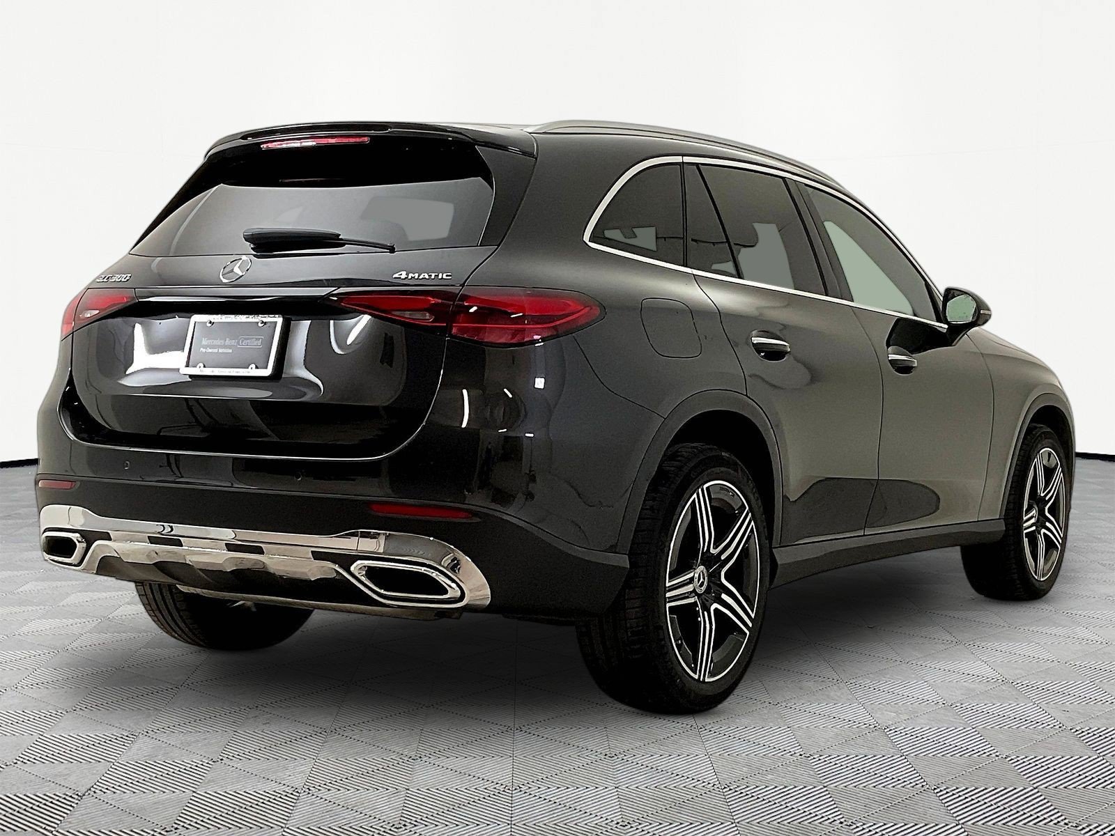 Certified 2026 Mercedes-Benz GLC 300 4MATIC image 6