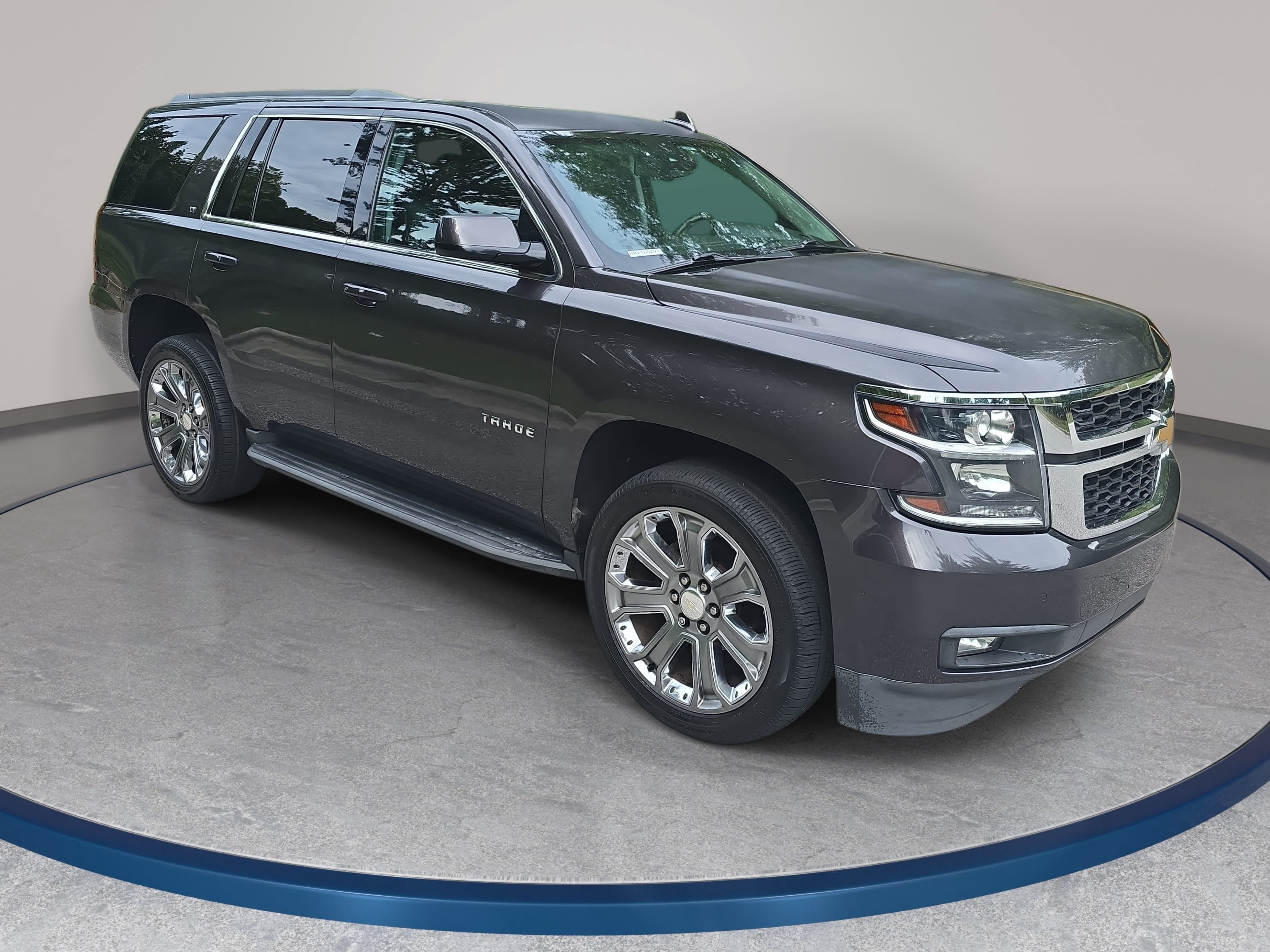 Used 2017 Chevrolet Tahoe LT AWD/4WD image 3