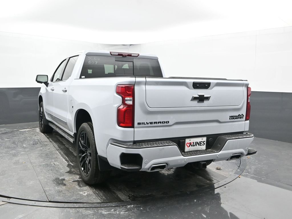 New 2026 Chevrolet Silverado 1500 High Country AWD/4WD image 11