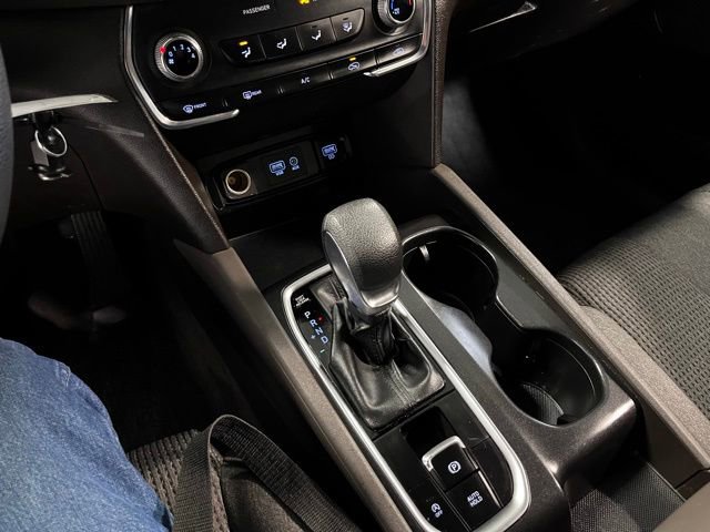 Used 2019 Hyundai Santa Fe SE FWD image 29
